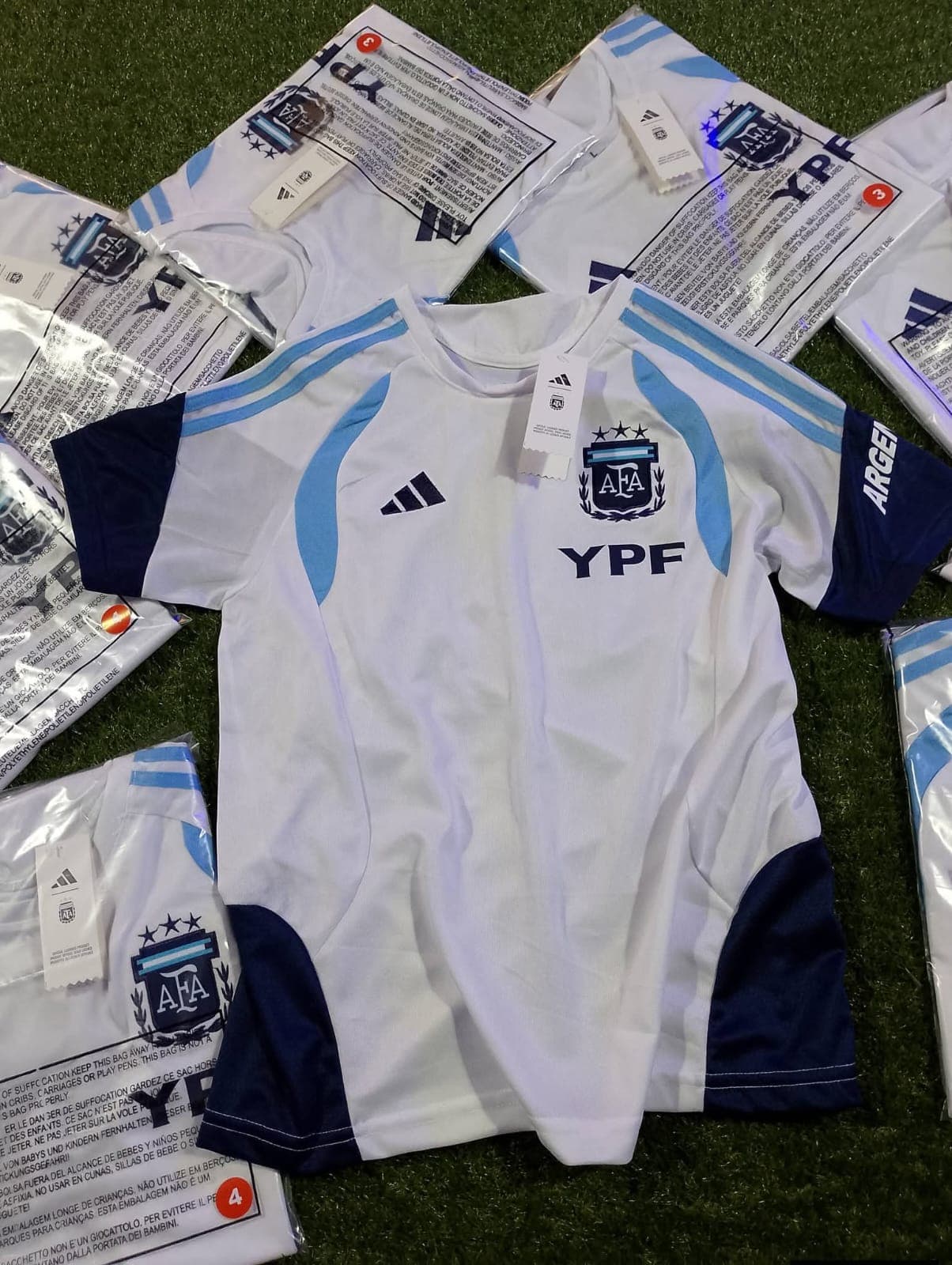 Remera Entrenamiento ARG